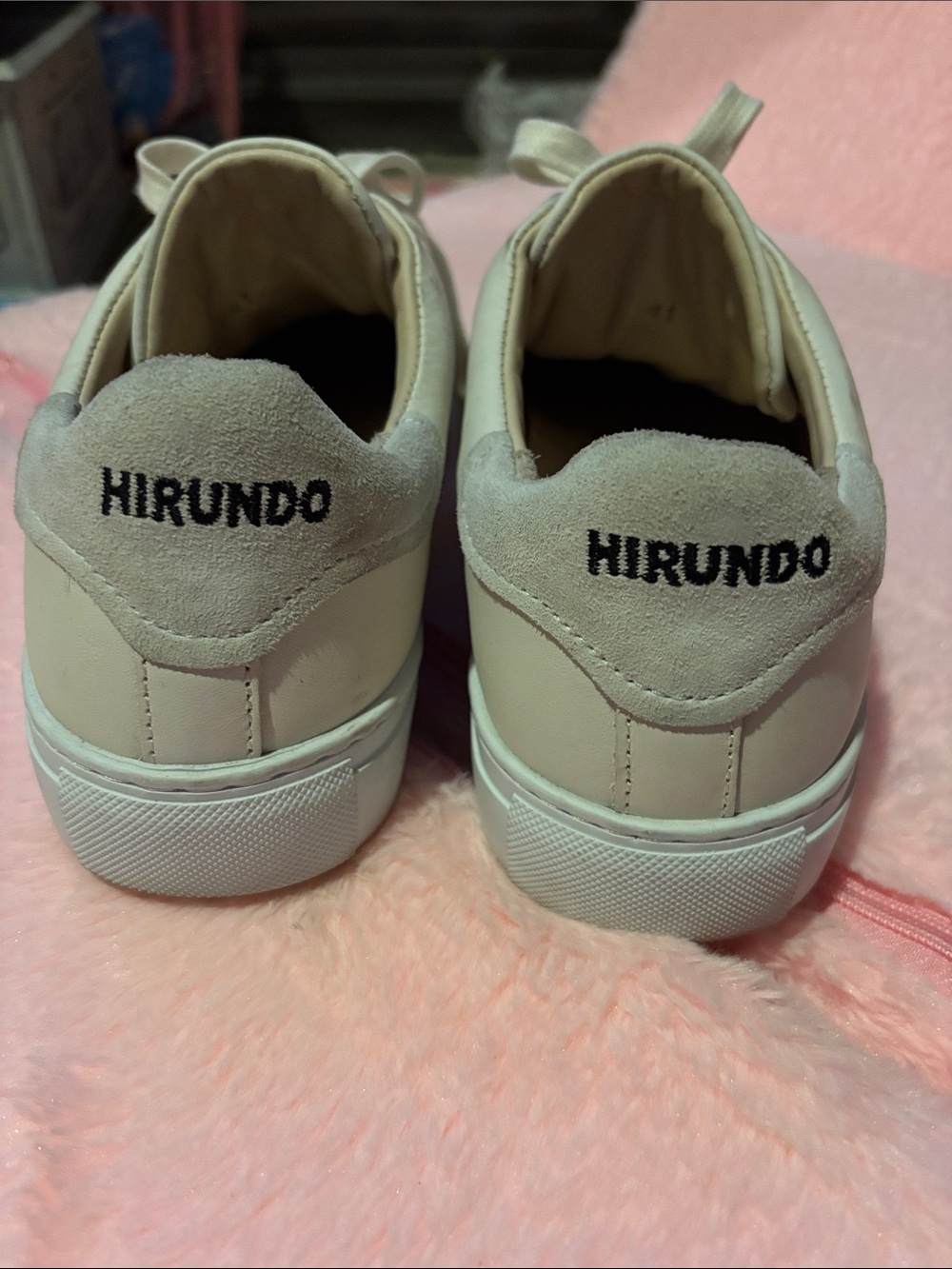 Men's Casual Sneakers in Beige